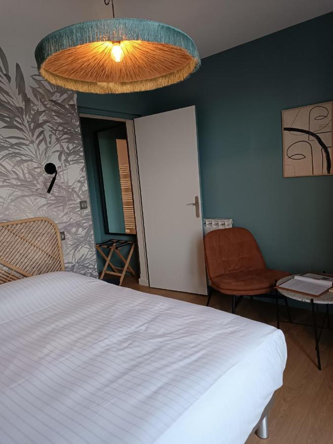 Les Galets Hotel Et B&B 邦多勒 外观 照片