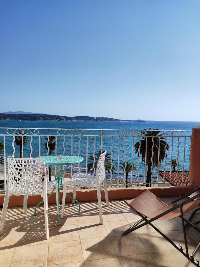 Les Galets Hotel Et B&B 邦多勒 外观 照片